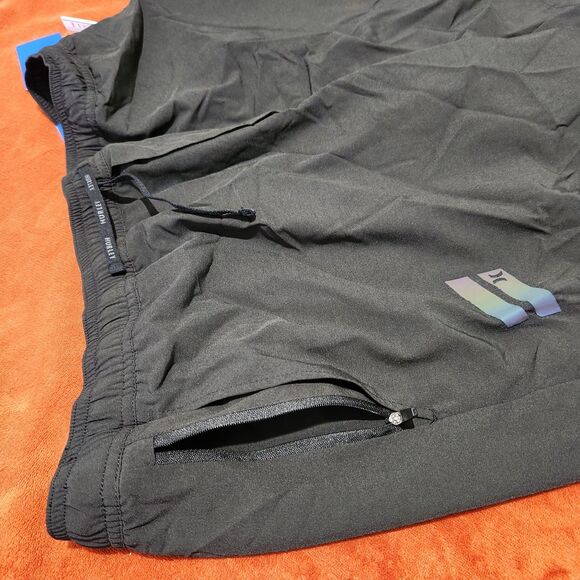Hurley Shorts Size XXL Black Zip Pocket Quick Dry Stretch Reflective Logo - Picture 9 of 11